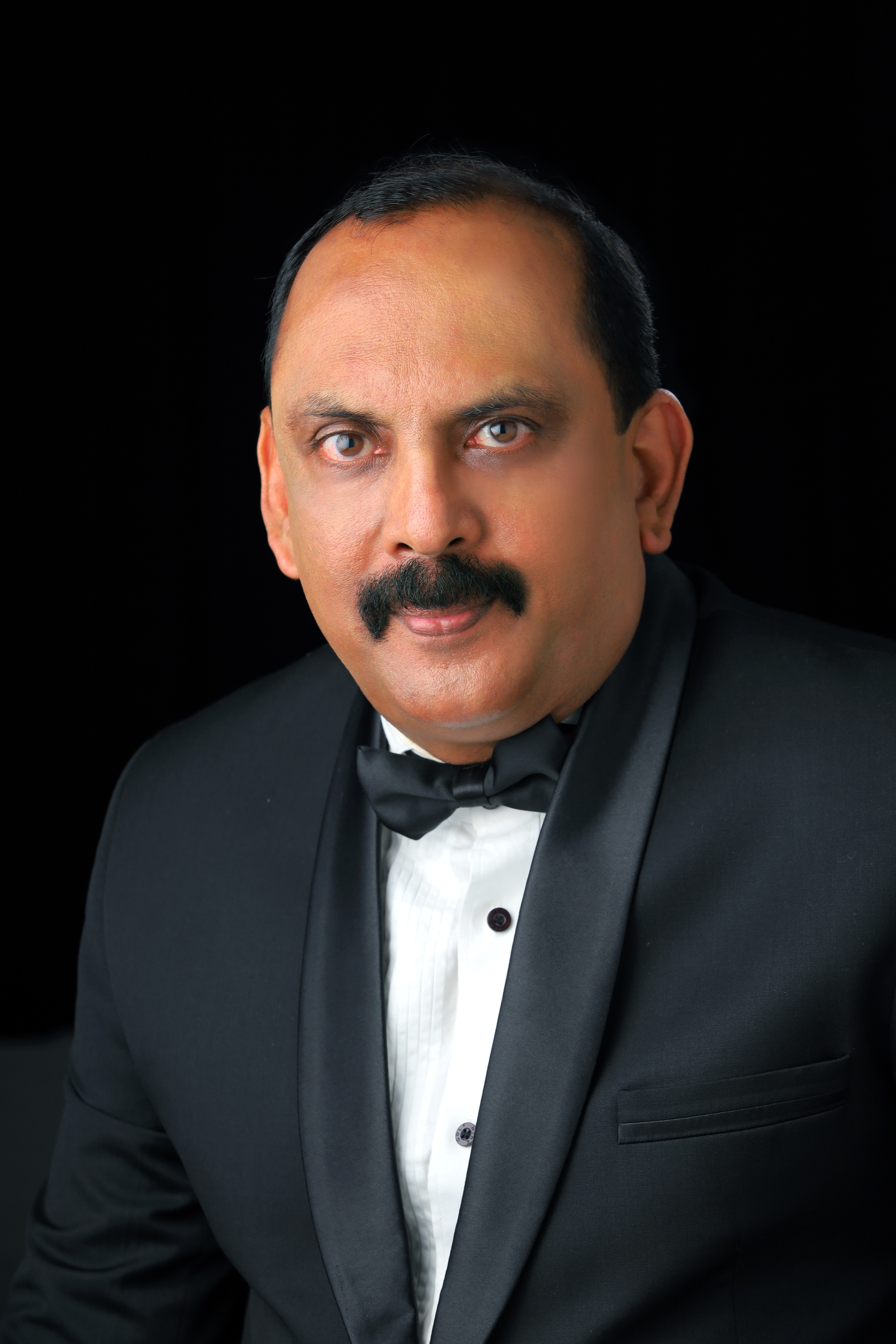 Dr. Thomas Manjooran